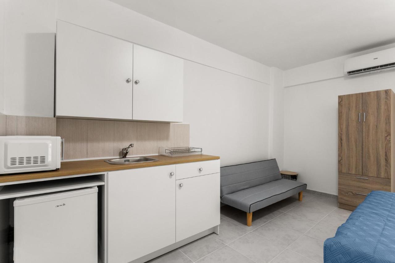 Nikolas Apartments Stoupa Lévktron Esterno foto