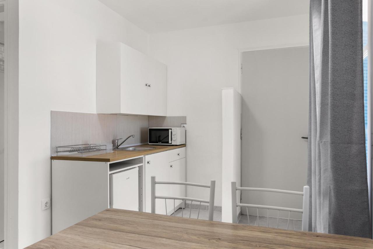 Nikolas Apartments Stoupa Lévktron Esterno foto